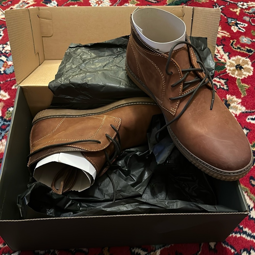 New Johnston & Murphy Sheepskin Chukka Boots